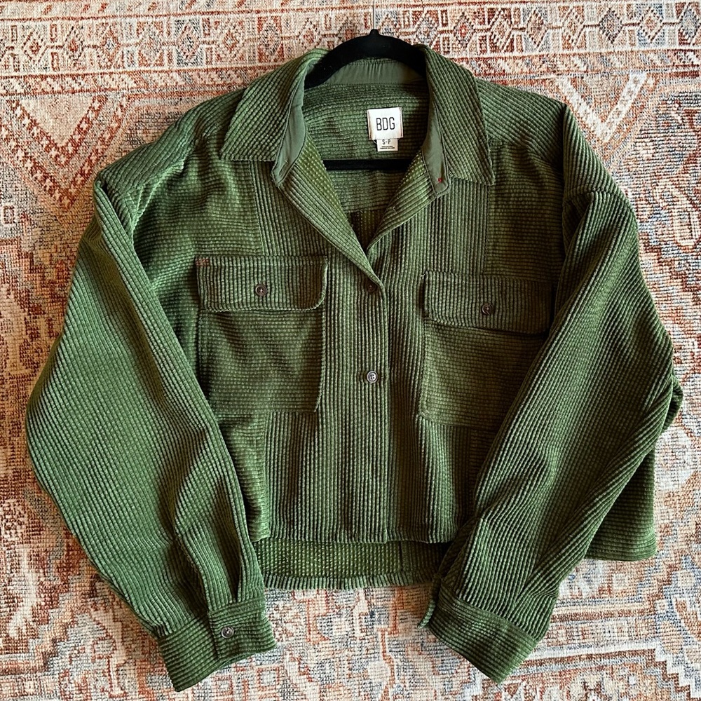 BDG Rodney Corduroy Cropped Button-Down Shirt